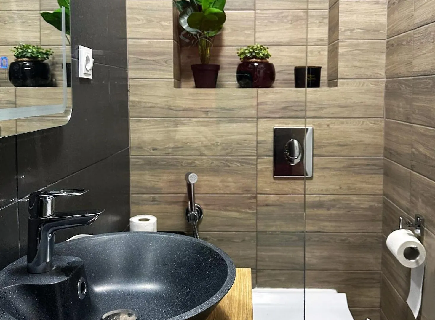 Superior One Bedroom Apartment Unirii Square 부쿠레슈티 0*,  루마니아