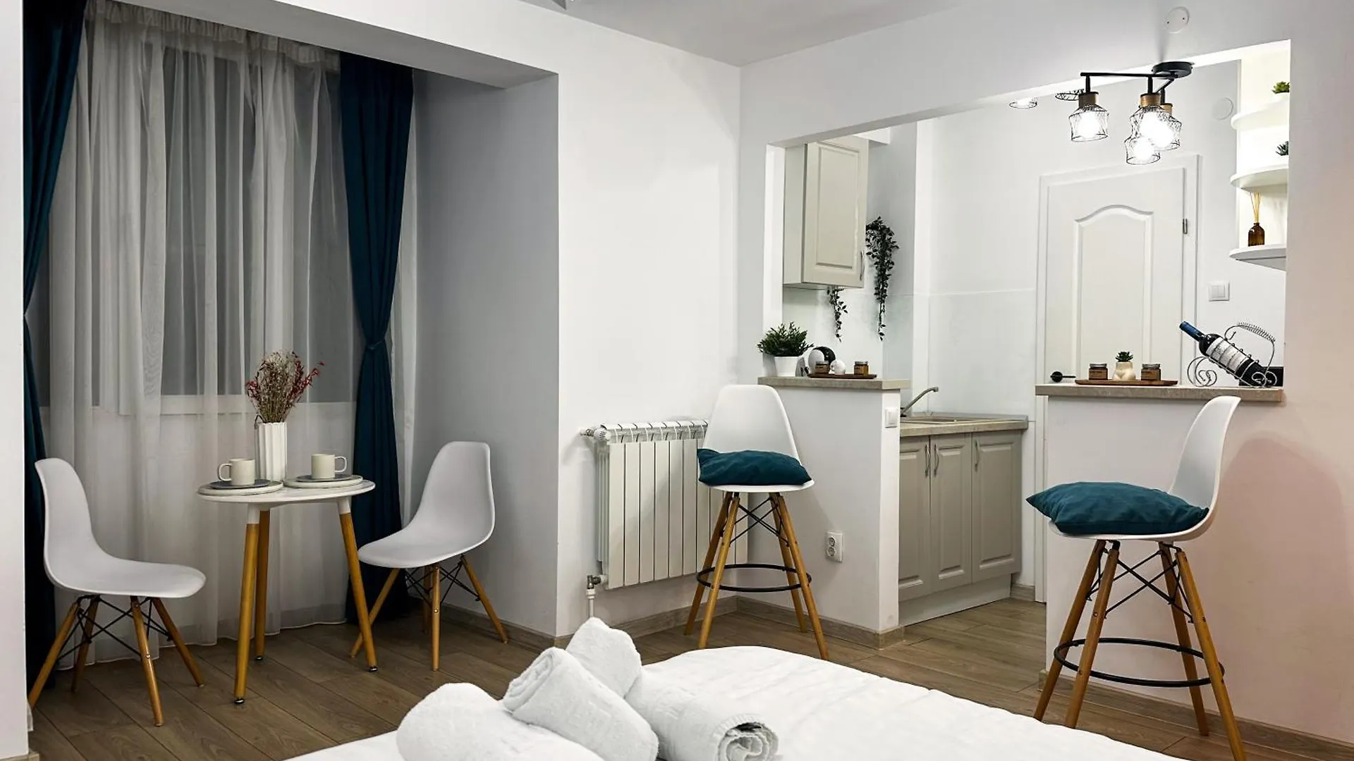 בוקרשט Superior One Bedroom Apartment Unirii Square רומניה